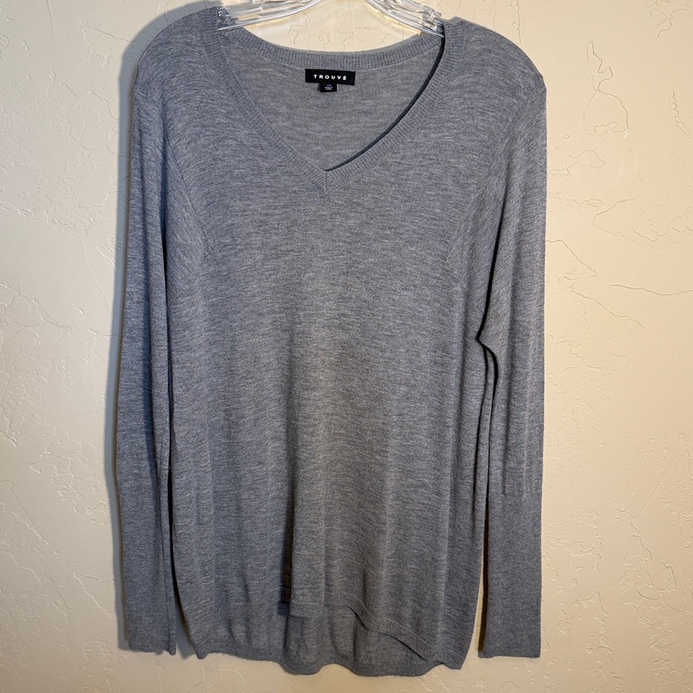 Trouvé Gray V-Neck Sweater